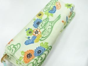 アンティーク　草花模様着物洗い張り